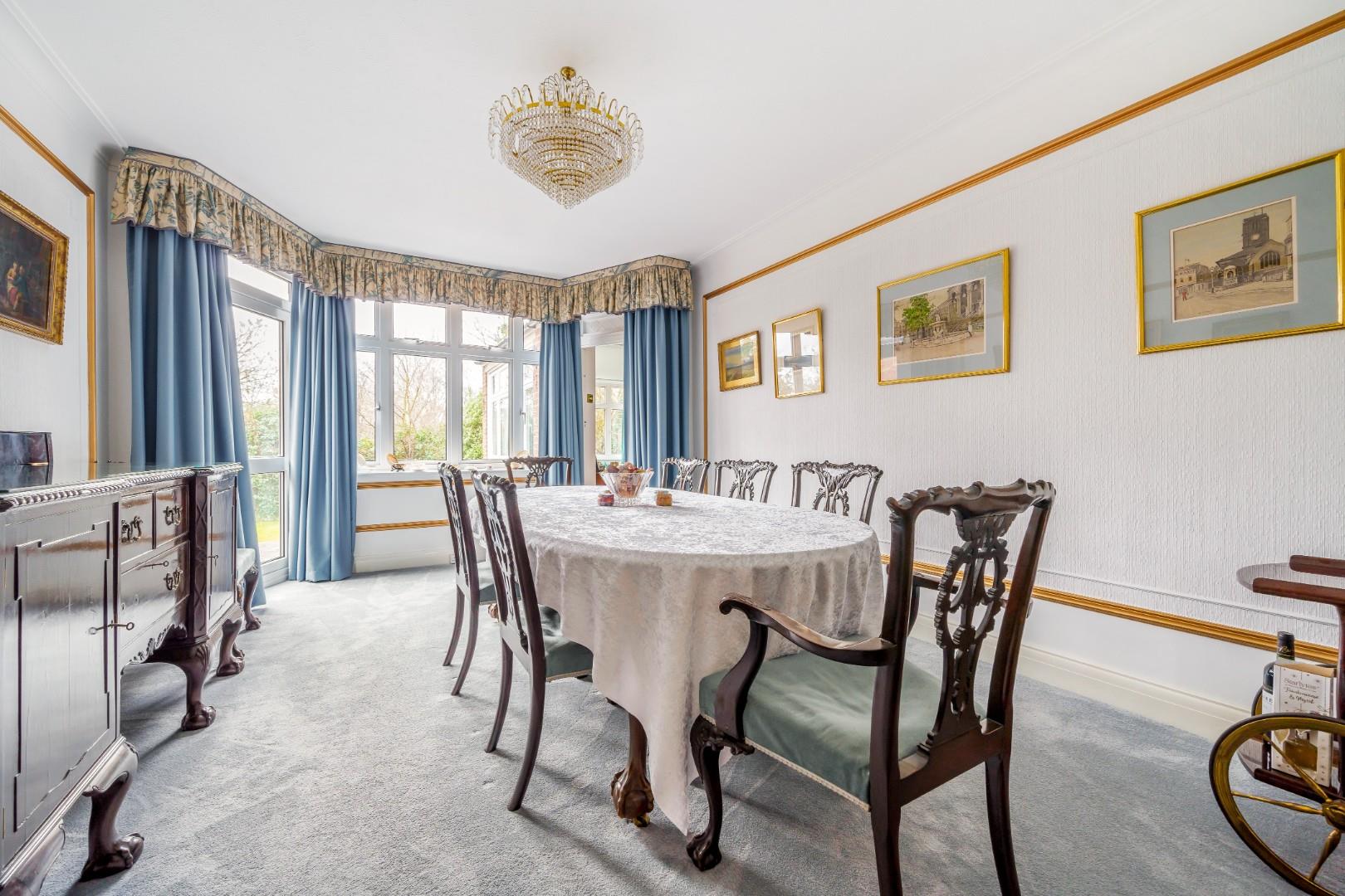 Park Grove, Edgware